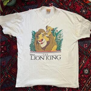 Vintage 90’s Lion King Disney Graphic Tee